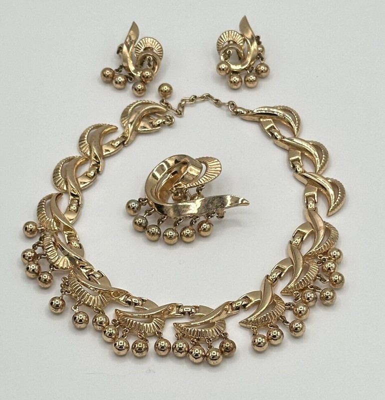 Crown Trifari Ball Collar Necklace & Clip Earrings Set 1950s Gold Tone Fringe