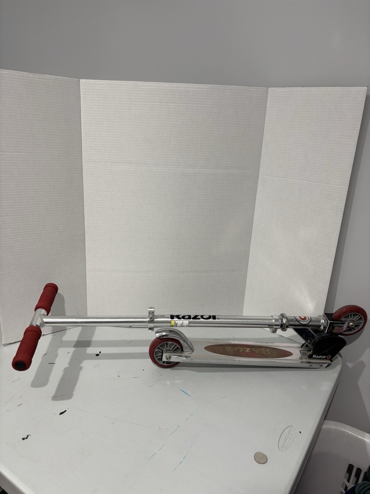 Authentic Razor Kick Scooter Red Two Wheeled Kids Folding Adjustable Height Used