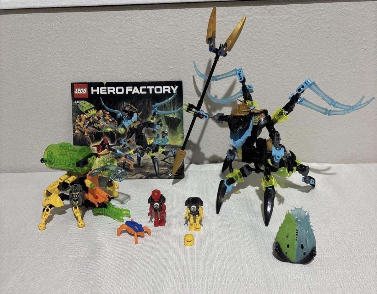 LEGO HERO Factory: Queen Beast Vs. Furno, Evo & Stormer (44029