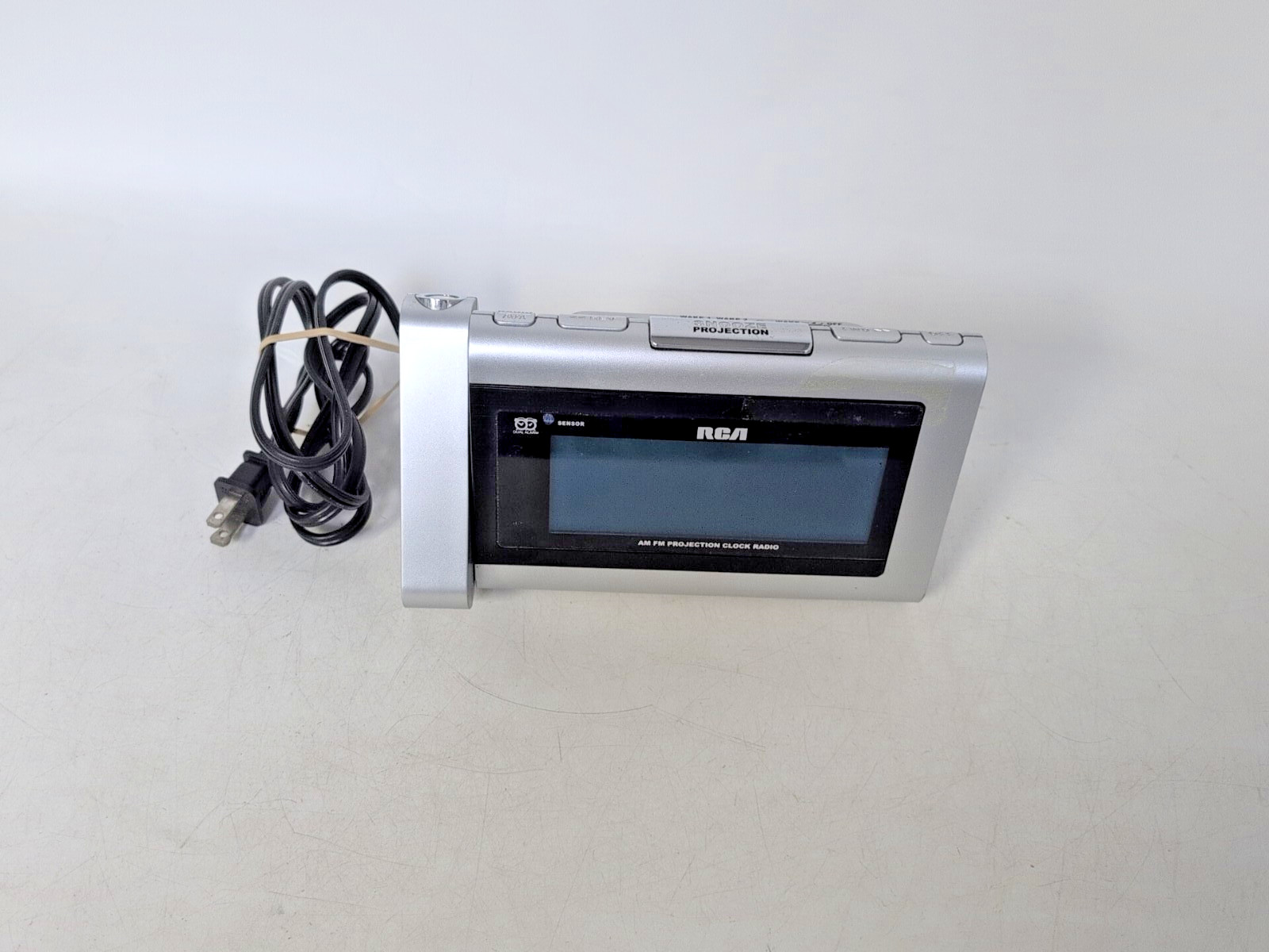 RCA Projection Clock/Radio Digital Alarm  RP-5440A