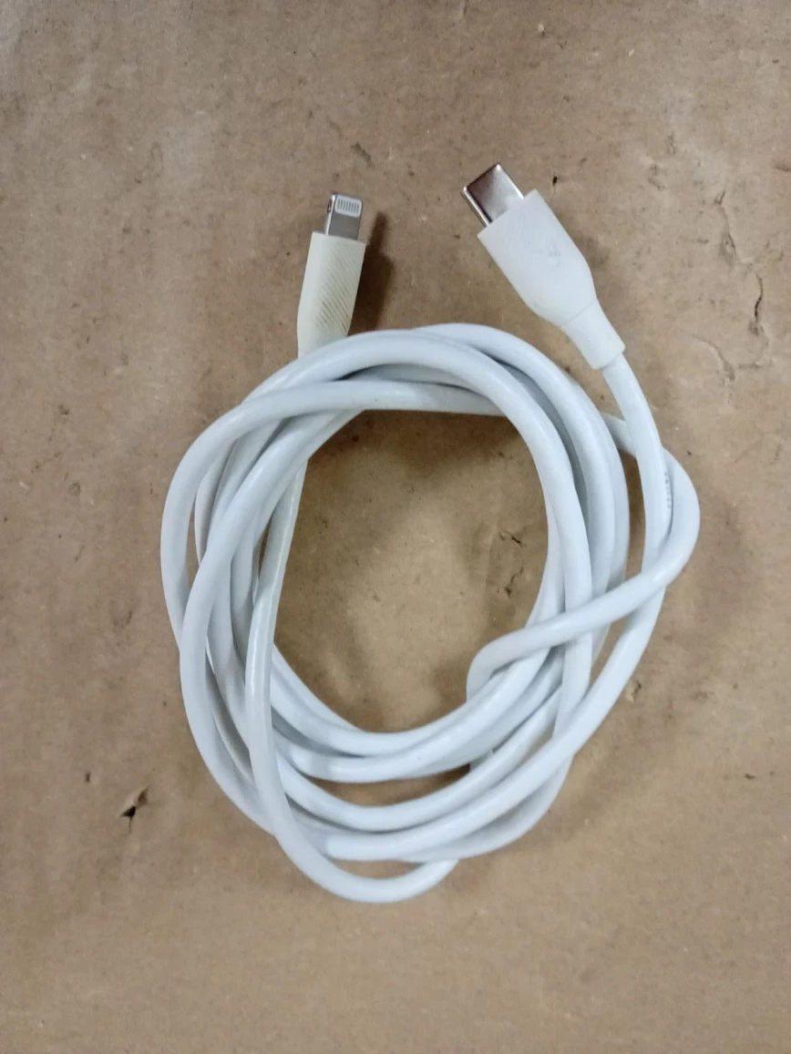 Amazon Basics USB 2.0 Type C To Cable 1.8m High Speed White