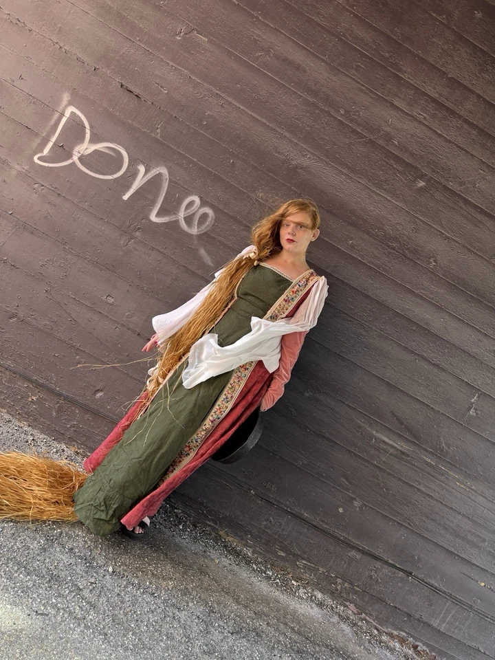 Handmade Theatrical Rapunzel dress-Fairytale-Cottage-Fairy-Gown-Princess-Large - Image 4 of 4