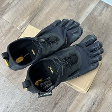 Vibram Five Fingers V-Alpha Women  s Trail Running Shoes