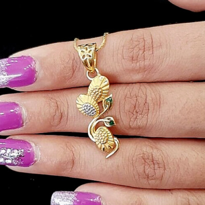 22K Gold Pendant Women Valentine Gold Gifts Pendant Exclusive