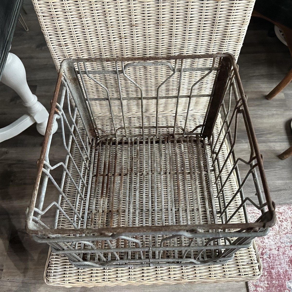 テント・タープ Vtg wire l milk crate USA 70's Vintage 1970's Metal Wire Milk Dairy Crate 4-82 Superior Ink