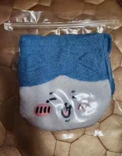 We sell Chiikawa Munzaku Hachiware Daewon pouches.