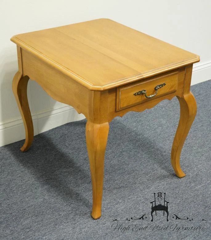 ETHAN ALLEN Country French Collection 22" Accent End Table 26-8203 - 246 Finish - Image 4 of 4