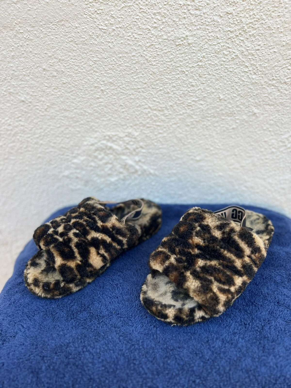 PUMA UGG diapositive stampa pantera fluff donna taglia 8