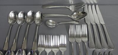 USA製　REED&BARTON ステンレスカトラリー44本　リード＆バートン FLATWARE 57pc REED & BARTON stainless HAMMERED ANTIQUE service for