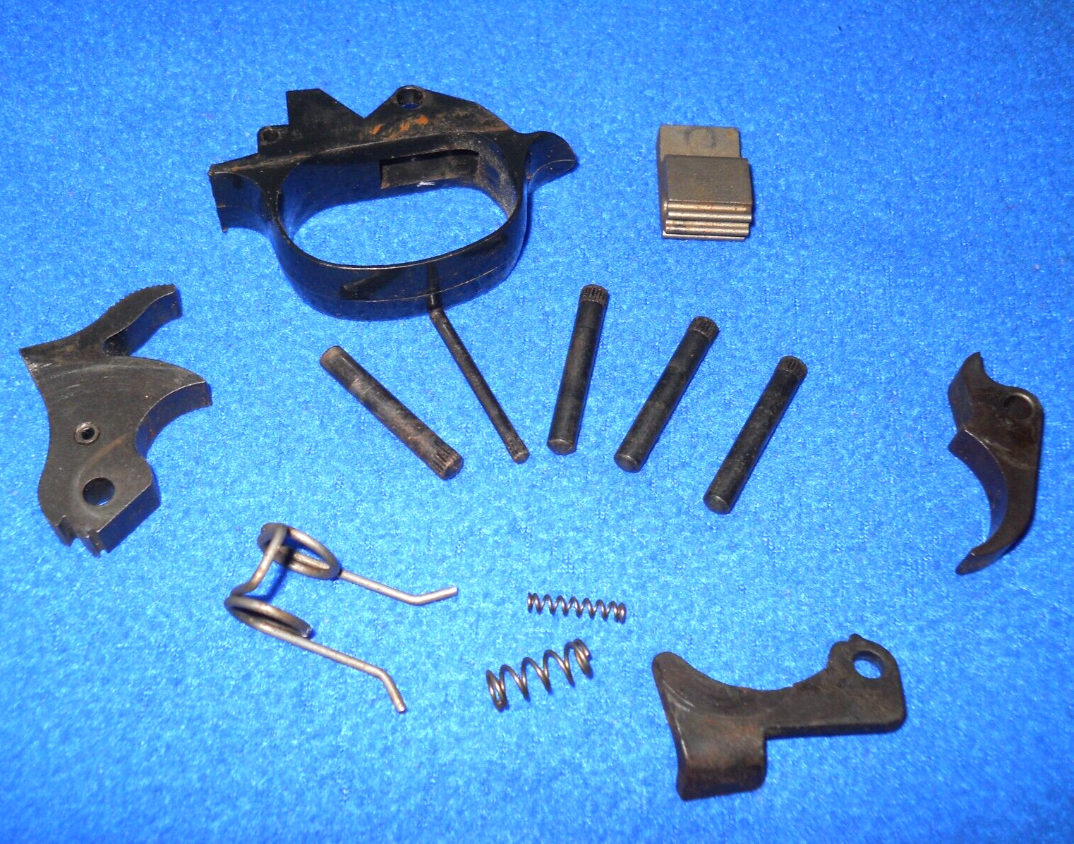 H&R TOPPER 158 PARDNER /NEF 12GA PARTS LOT: PlasticTrigger Guard , Hammer + CL31