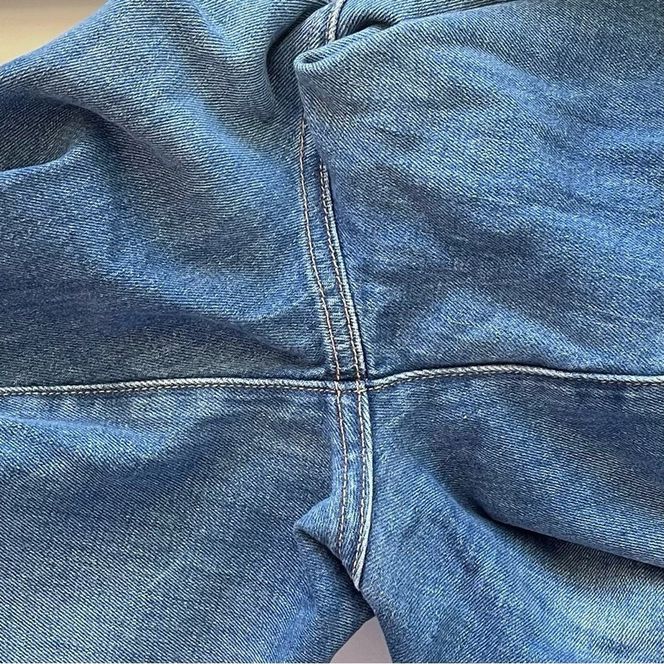 Jeans Emerson Fry Twin Doves Treasure Bell Acampanados Denim Azul Talla 30 Usados en Excelente Condición Foto 3 de 4