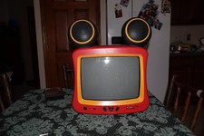 DISNEY MICKEY MOUSE 13" TV / WITH REMOTE