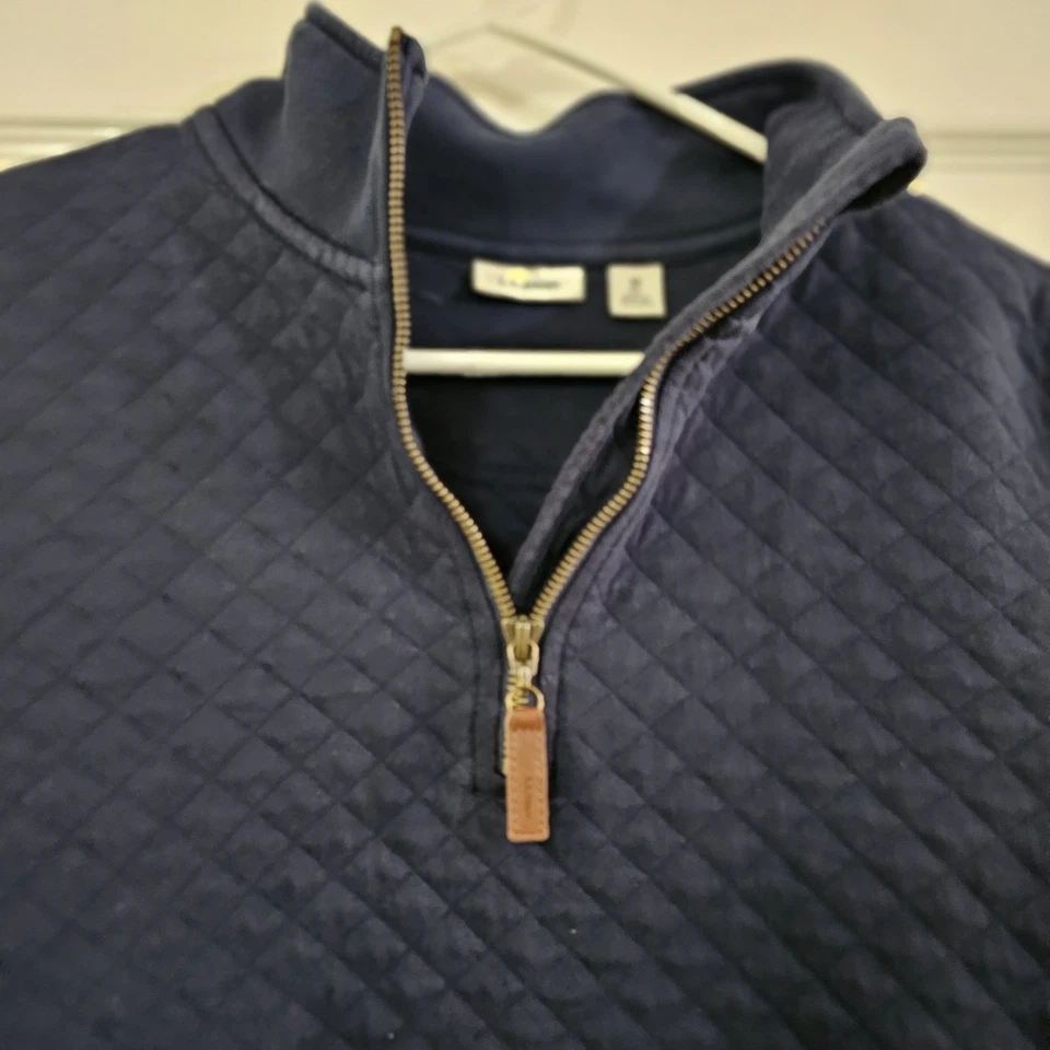 L.L. Sudadera pulóver acolchada con cremallera en cuarto Bean para mujer talla mediana azul marino Foto 3 de 4