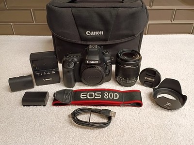 Canon EOS 80D Digital SLR Camera w/ 18-55mm IS STM Zoom Lens+Canon Bag - Nice!