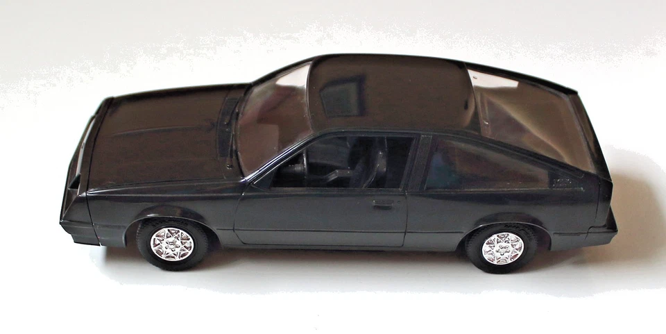 Black 1982 Chevy Cavalier 1:25 Plastic ERTL AMT Dealer Promo Model New In Box - Image 3 of 4