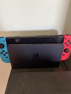 Nintendo Switch Console w/ Dock Joy-Con Controllers Wrist Straps & Splatoon 3
