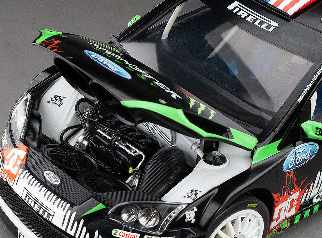 1:18 Ken Block Ford Focus RS Rally -- 2010 Rally Day Show