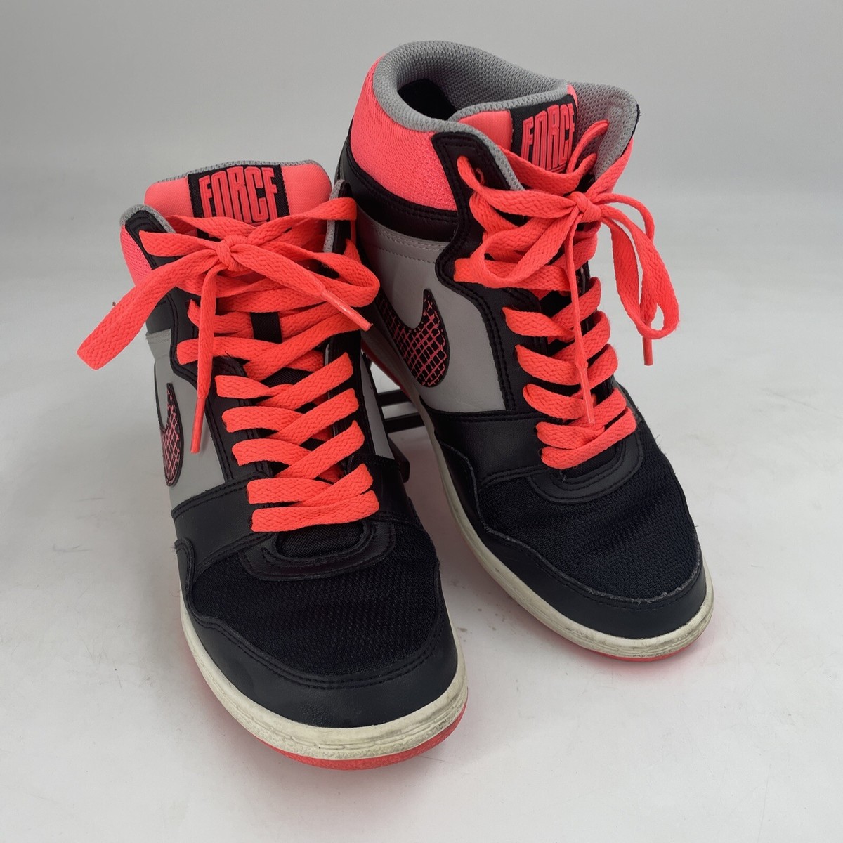 SKY-HI’sTHE BEST Nike Force Sky Hi Women's Size 7.5 Shoes Gray Black Pink