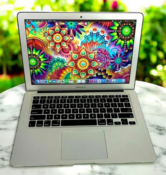 Apple Macbook Air 13" Laptop | i5 4GB RAM + 128GB SSD | MacOS Big Sur | Garantía 2