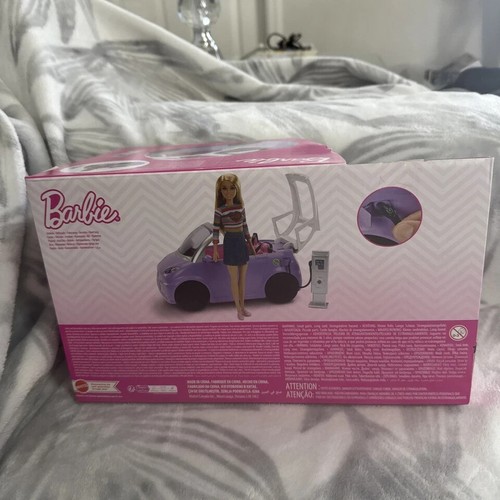 Barbie Accessori per Bambole, Auto Giocattolo Veicolo Elettrico con Stazione di Ricarica, Spina e - Foto 8 di 10