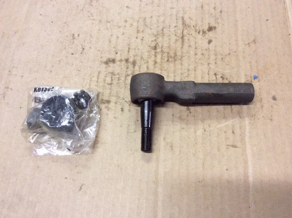 NUEVO NAPA 269-2651 Extremo de varilla de dirección exterior Foto 3 de 4