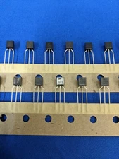 Qty (100) 2N4403 Transistors, PNP, 40 V, 600 mA, 100 hFE, GP Amplifier / Switchi