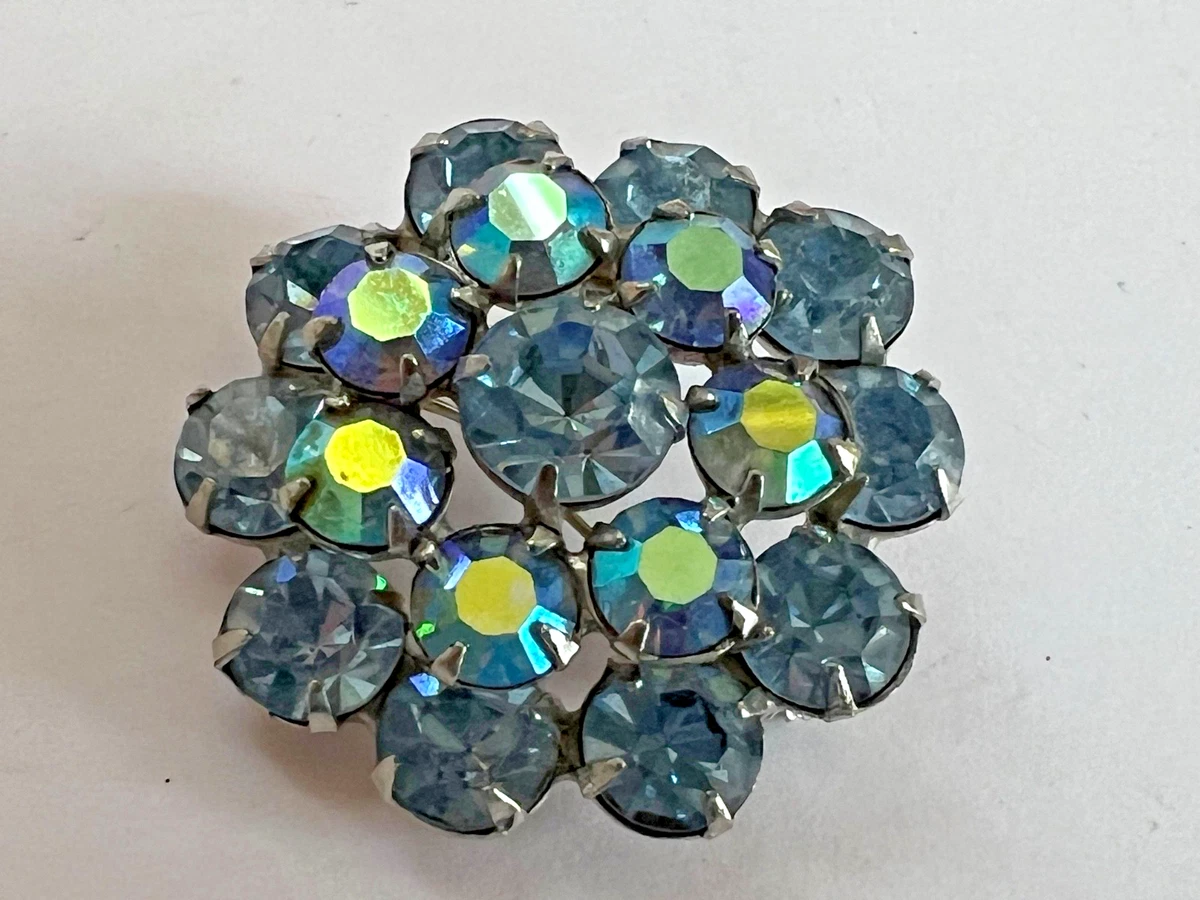 Weiss Fashion with Vintage Vintage & Antique Brooches & Pins for