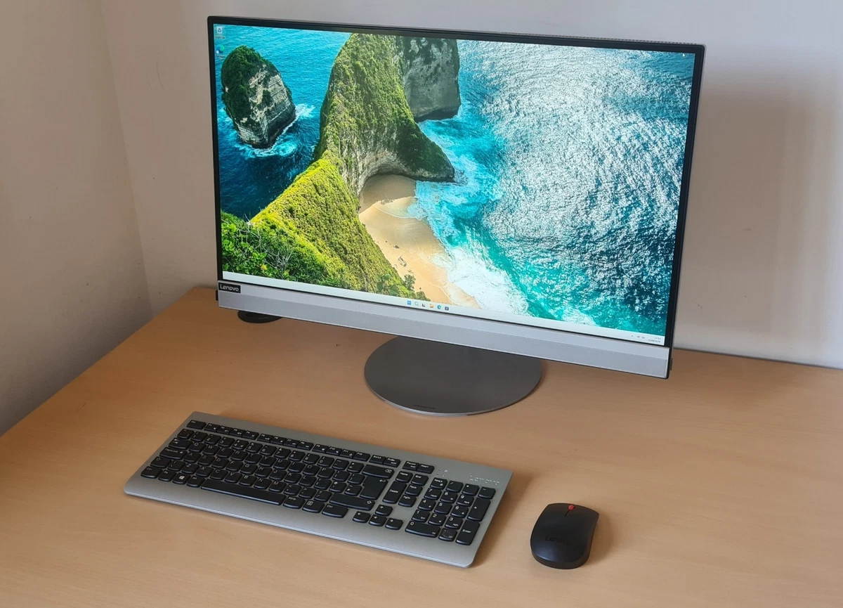 Lenovo Intel Core i3 7th Gen. PC Desktops & All-In-One Computers