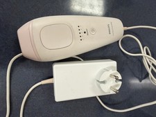 Philips Lumea Essential BRI861 IPL Hair Removal Device