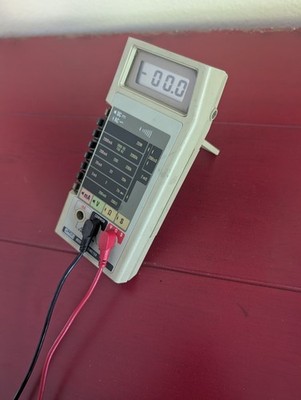 Fluke 8020 B Multimeter W/Leads - Tested and Functional