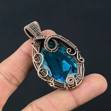 Beautiful Blue Topaz Gemstone Handmade Copper Wire Pendant Jewelry CCP-044