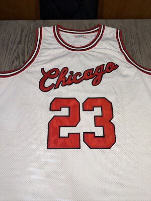 Micheal Jordan #23 Chicago Bulls Jersey Mitchell & Ness Size 58