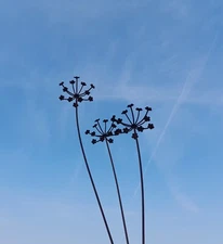 Cuffy's Metal triple cow parsley sculpture garden decoration gift New Design