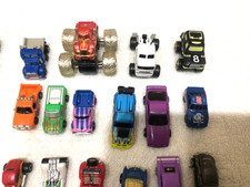 Preços baixos em Micro Machines Volkswagen Veículos de brinquedo e