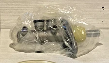Brake Master Cylinder Reman Carquest # 20-3162 for 94-99 Land Rover Discovery