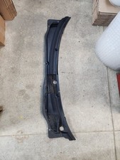 1995-2005 Chevrolet Cavalier Windshield Wiper Cowl Hood Vent Trim Cover 22619607