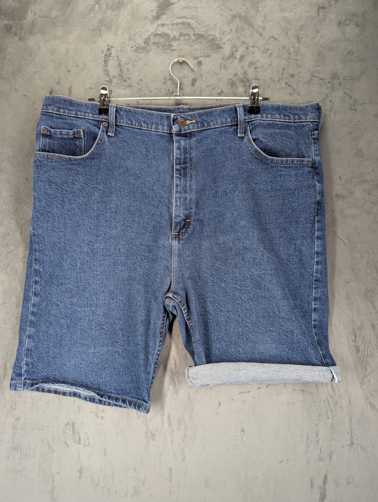 Wrangler Denim Shorts Men's Size W42 Blue Workwear Cotton Stretch Pockets USA image 3