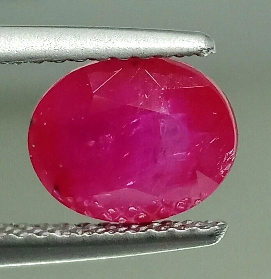 2.13 Carats Beautiful Color And Luster Natural Ruby Oval Shape Loose Stone - Image 2 of 3