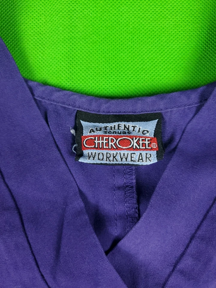 Cherokee purple unisex men's women's scrub top size s - Image 2 of 4