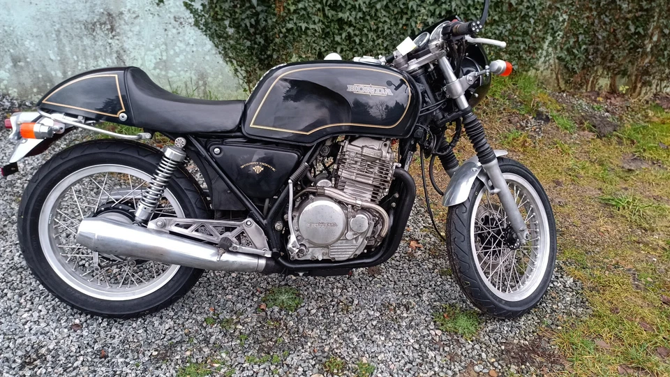 Honda GB 500 TT Clubman , Bj 93  , 25 KW  , TÜV 9.25  , 39000 km - Bild 2 von 4