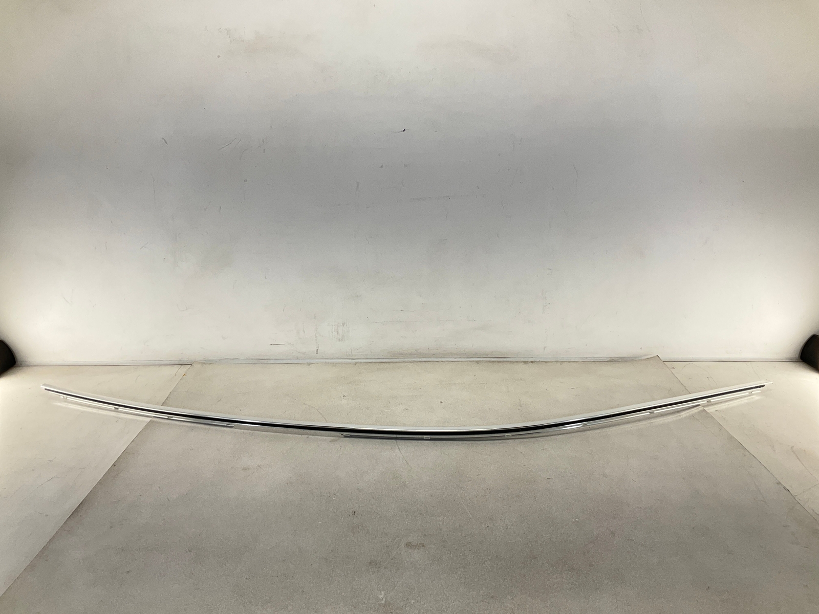 17-20 MASERATI Levante M161 Left Driver Upper Door Roof Drip Molding OEM