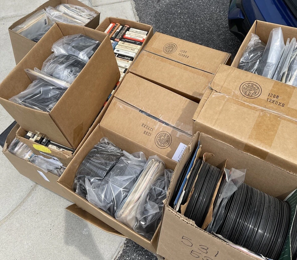 Lot Of 50 Random 45rpm Vinyl Records From Closed Down Record Store! - Image 3 of 4