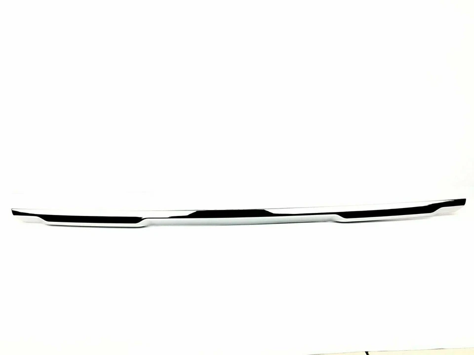 Parachoques trasero cromado moldura inferior 85072-5HK0A para Nissan Rogue 2017-2020 Foto 2 de 3