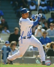Signed  8x10 JUAN CASTRO Los Angeles Dodgers Autographed photo - COA 