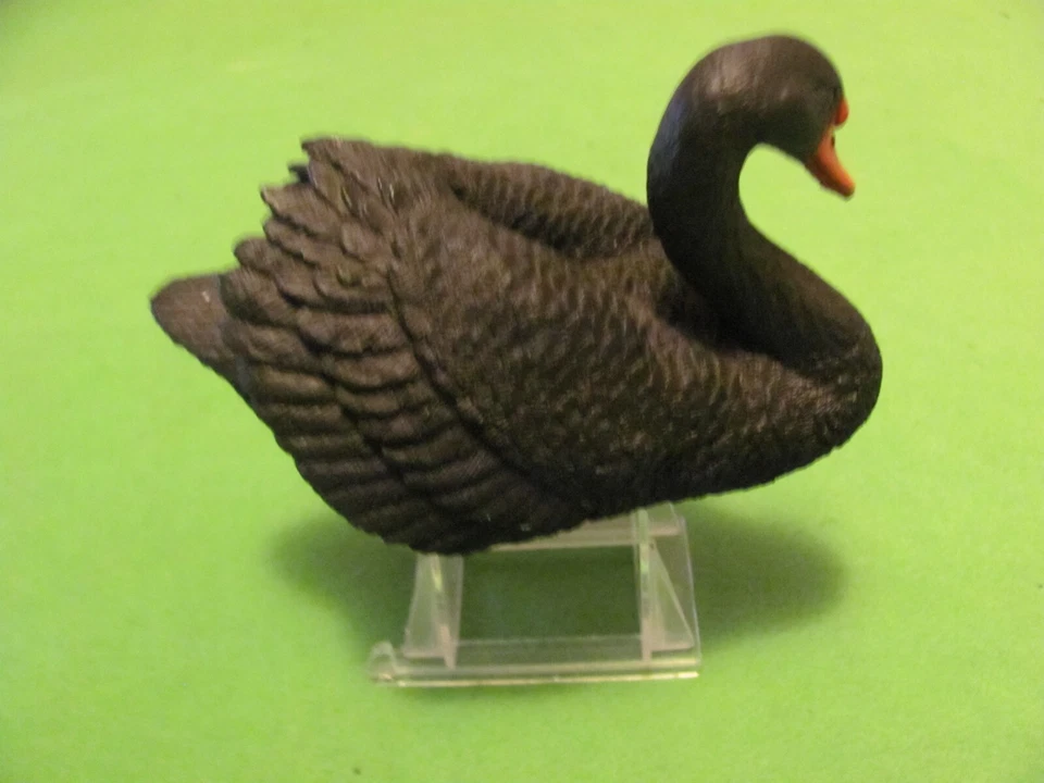 Estatuilla de resina Castagna Black Swan 5" vintage. ITALIA? Foto 2 de 4