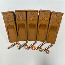 1 PACK 1U3302TL 1U-3302TL BUCKET TOOTH & 5 9J2308 PINS 5 8E6259 RET