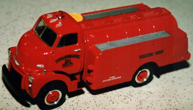 FIRST GEAR -18-1154, 1952 GMC FUEL TANKER, PHILADELPHIA FIRE CO. T-1