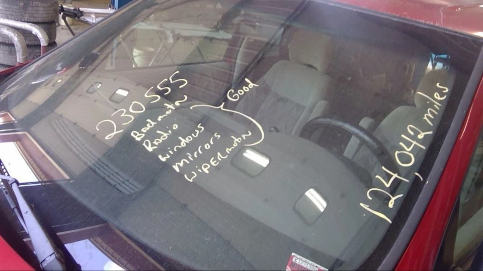 VENTURE 1998 Front Door Trim Panel 613880 Foto 2 de 4