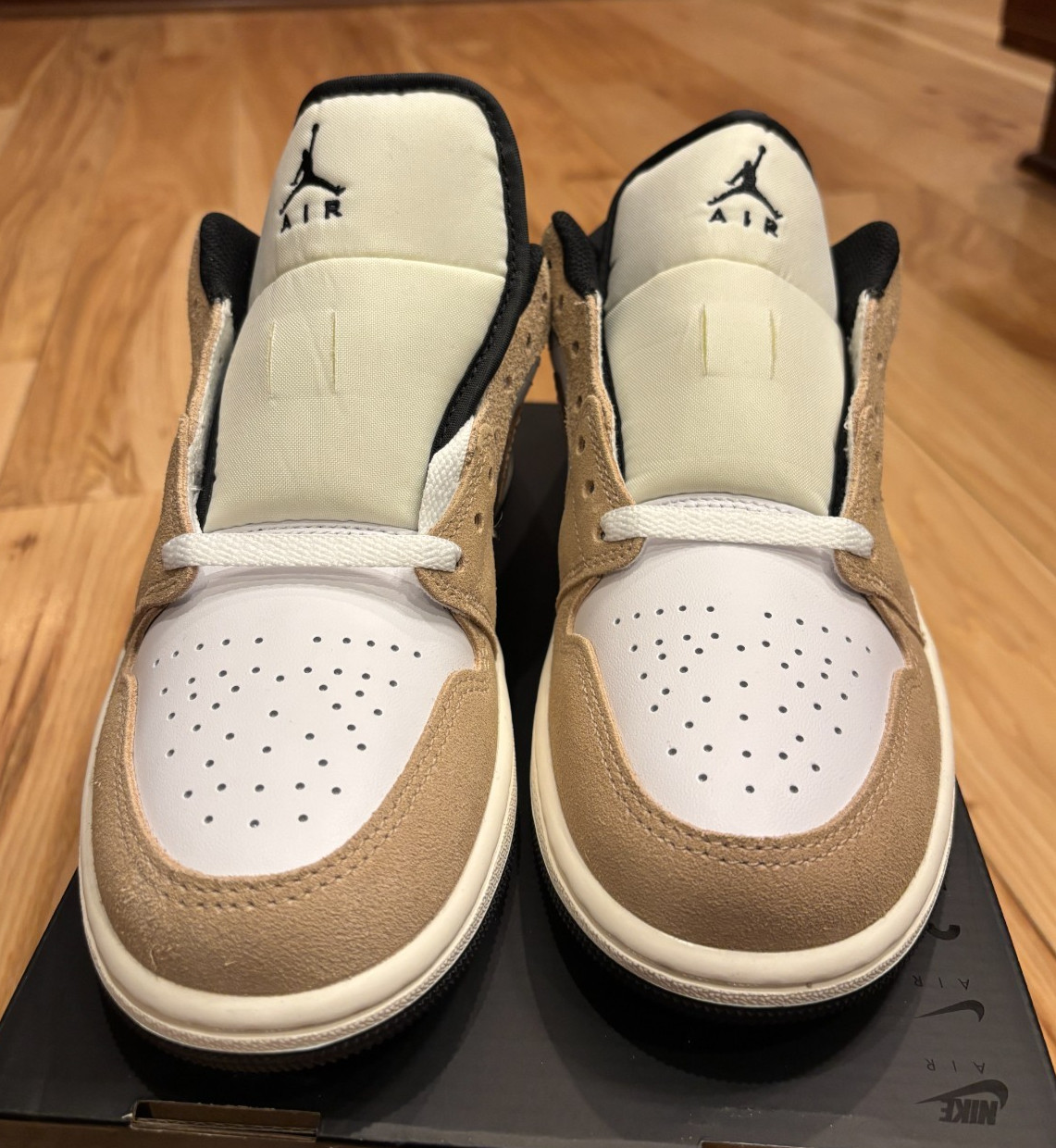 Nike Air Jordan 1 Low SE Hemp Light British Tan White DZ4130 201 Men's Size 7 thumbnail 2