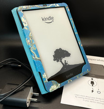 Amazon 7" Kindle Paperwhite w/ Case Bundle, 12th Gen, 16GB, Glare Free Screen